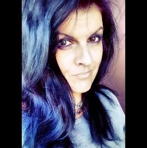 Meet your Posher, Allyson